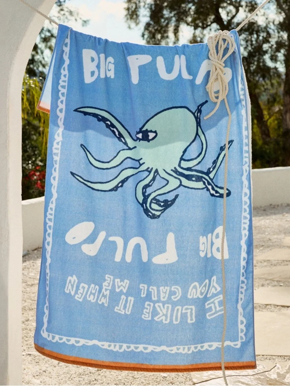 SUPERSIZED Blue Octopus Beach Towel “I like it when you call me big‎ pulpo”